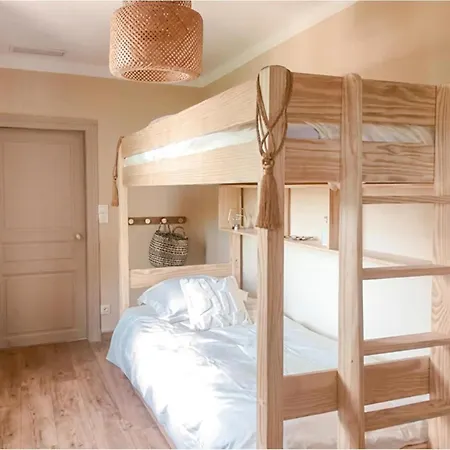 Holiday home Beautiful In With Wifi